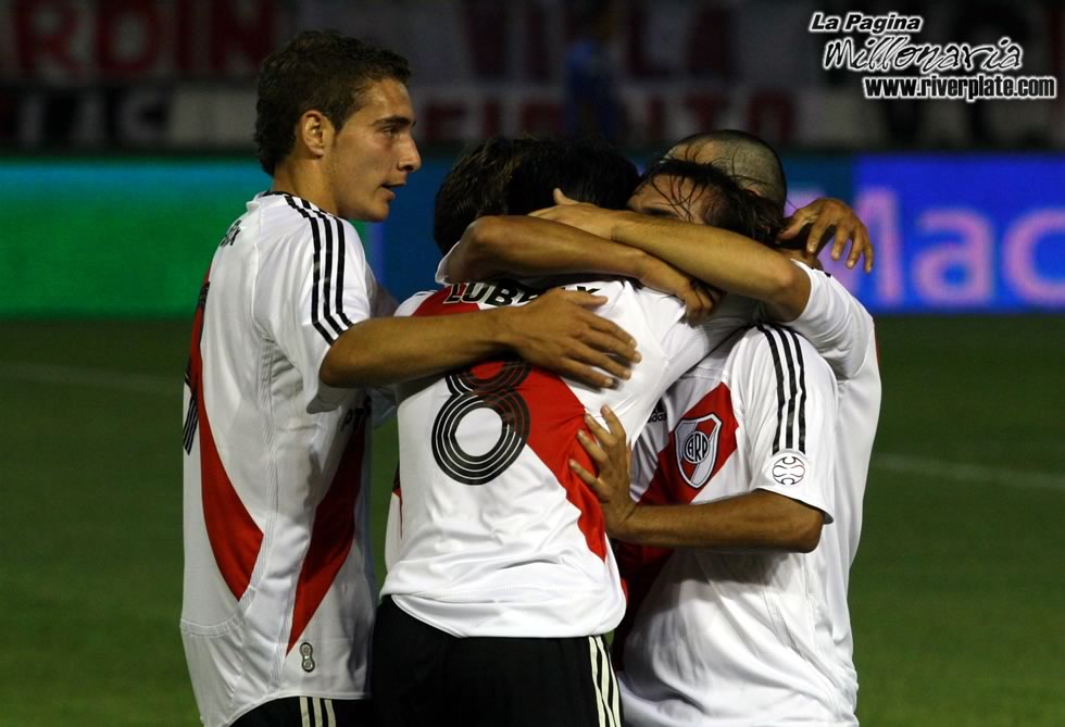 River Plate vs Independiente (Mar del Plata 2008) 11