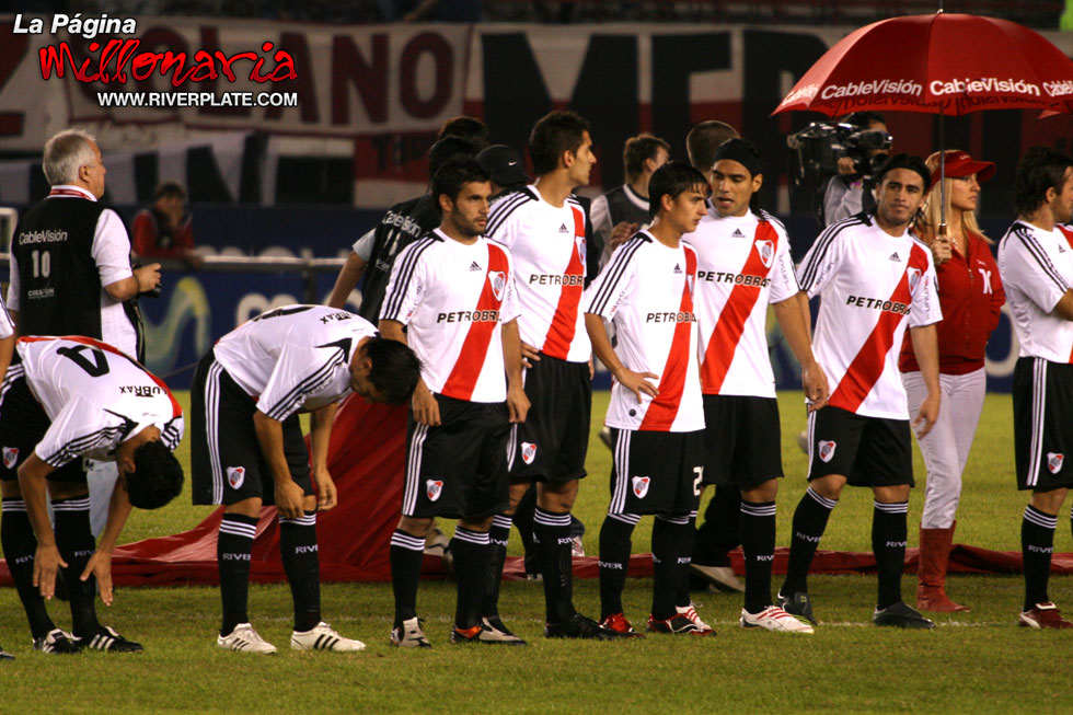 River Plate vs Lanús (CL 2009) 19