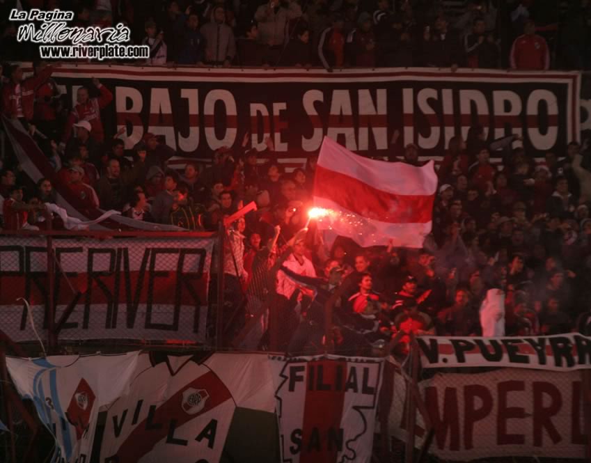 River Plate vs Arsenal (SUD 2007) 7