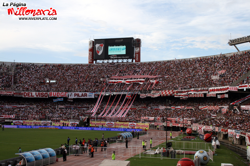 River Plate vs San Martin (Tuc) (CL 2009) 15