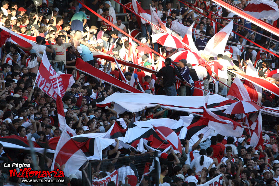 Independiente vs River (AP 2008) 18