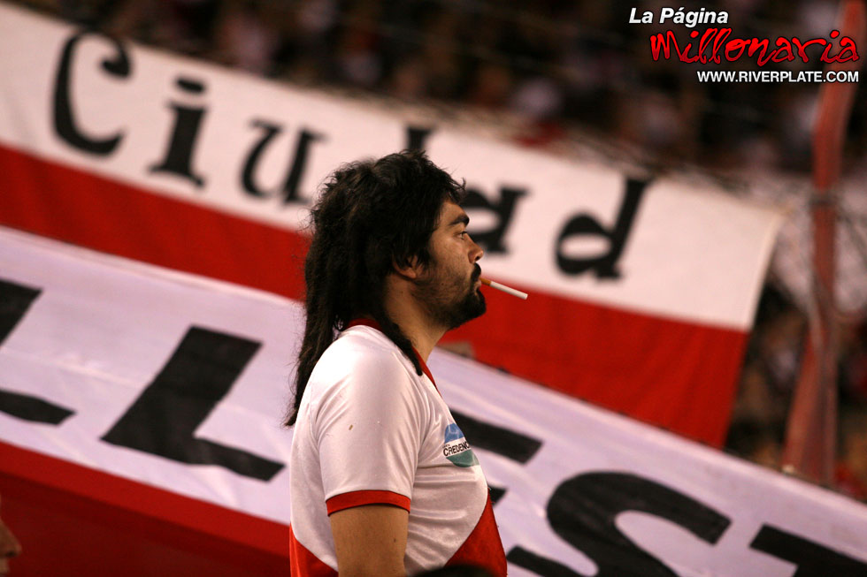 River Plate vs Lanús (CL 2009) 27