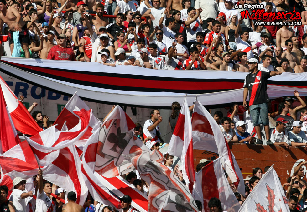 River Plate vs Argentinos Jrs (AP 2008) 27