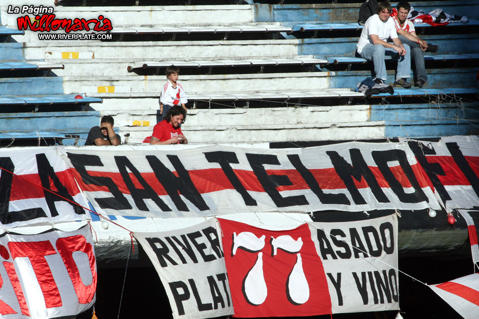 Independiente vs River (AP 2008) 25