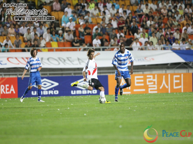 Korea Peace Cup - River Plate vs Reading FC 7