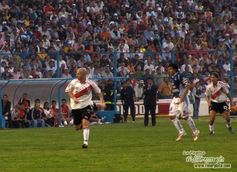 Gimnasia de Jujuy vs River Plate (AP 2005) 20