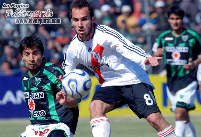 San Martín de San Juan vs River Plate (AP 2007) 25