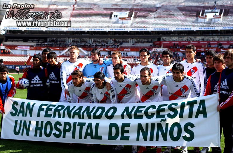 River Plate vs Estudiantes LP (AP2007) 10