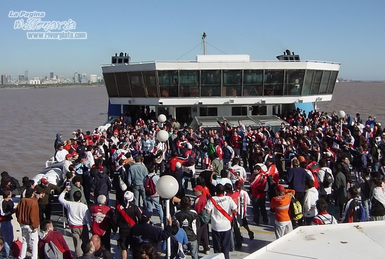 Nacional vs River Plate (LIB 2005) 42