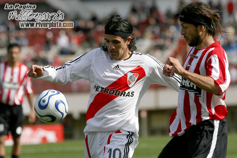 River Plate vs Estudiantes LP (AP2007) 15