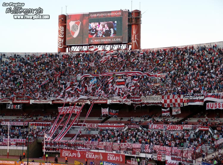 River Plate vs Quilmes (AP 2005) 2