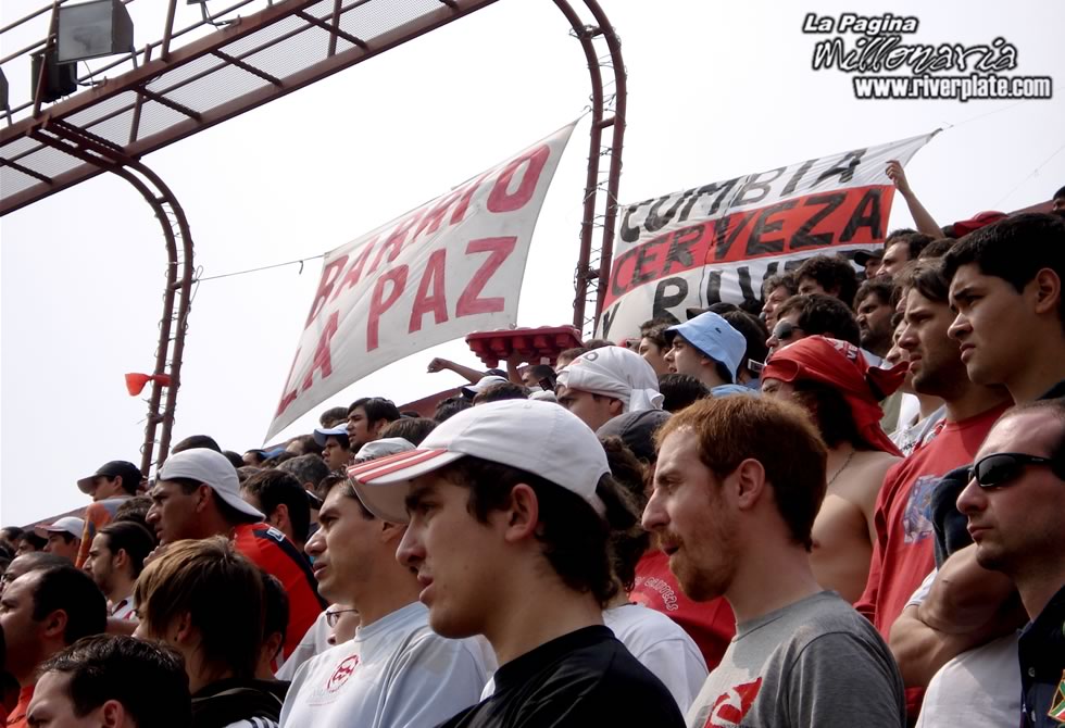 Argentinos Juniors vs River Plate (AP 2007) 4