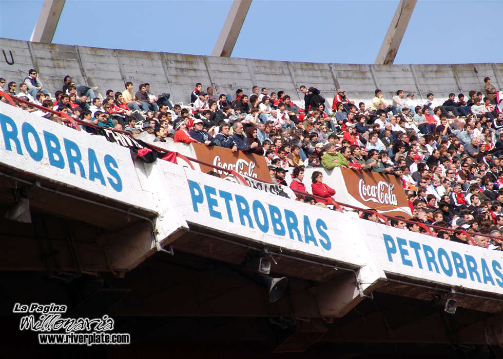 River Plate vs Estudiantes LP (AP2007) 16