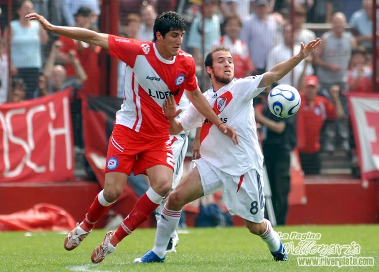 Argentinos Juniors vs River Plate (AP 2007) 10