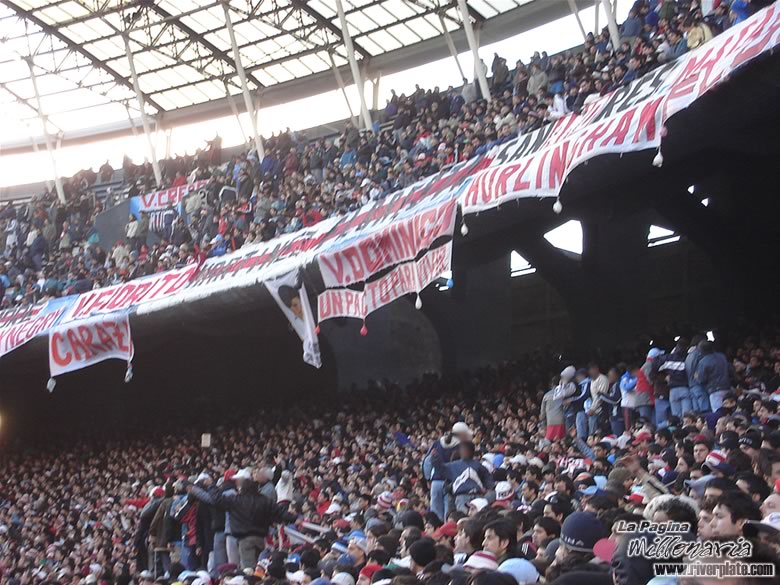 Racing Club vs River Plate (AP 2006) 9