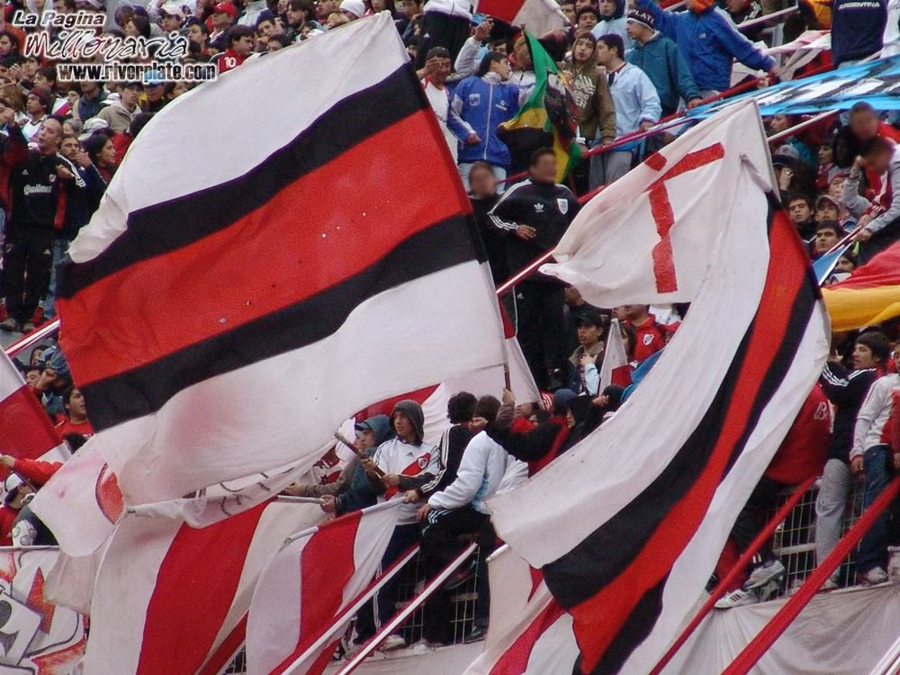 River Plate vs Newell`s Old Boys (AP 2006) 25