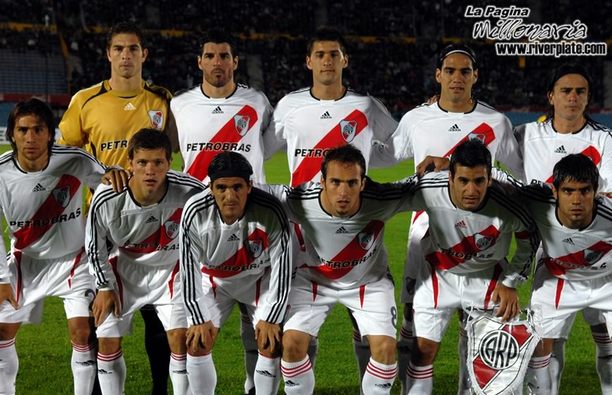 Defensor Sporting vs River Plate (SUD 2007) 6