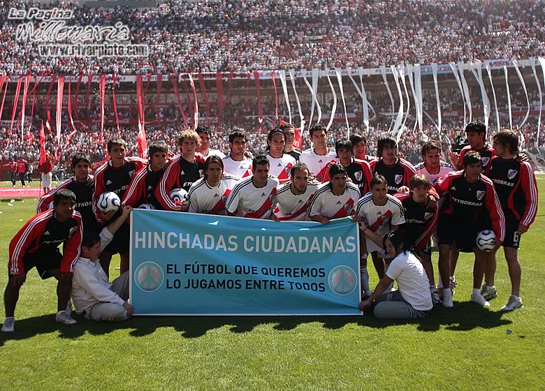 River Plate vs Boca Juniors (AP 2007) 10