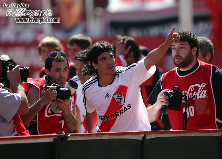 River Plate vs Boca Juniors (AP 2007) 4
