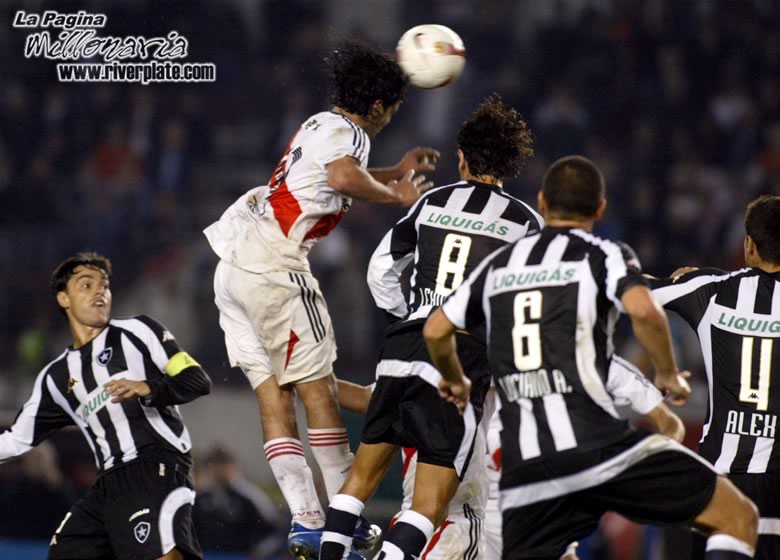River Plate vs Botafogo (SUD 2007) 4