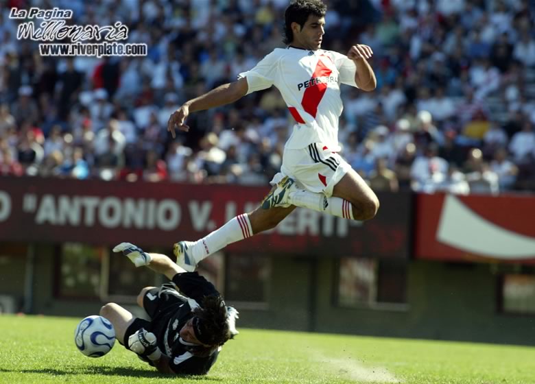 River Plate vs Rosario Central (AP 2007) 3