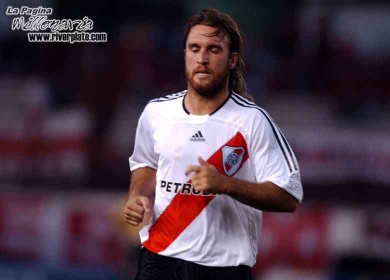 River Plate vs Colon Sta. Fe (Ap 2007) 1