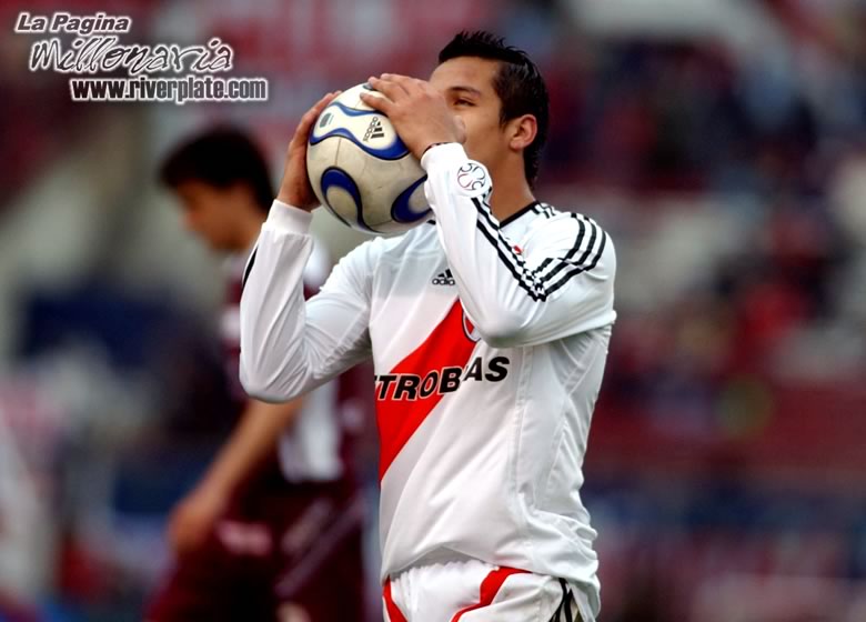 River Plate vs Lanus (AP 2007) 1
