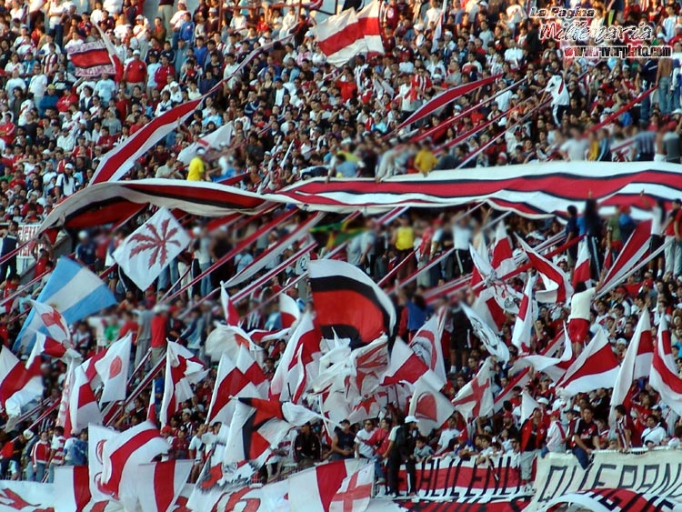 River Plate vs Quilmes (AP 2005) 12
