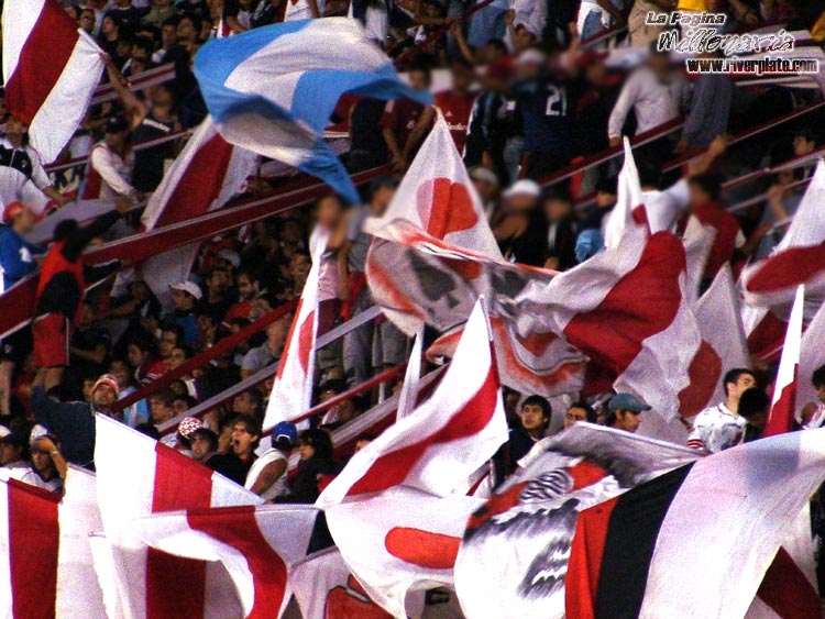 River Plate vs Quilmes (AP 2005) 9