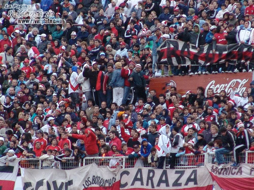 River Plate vs Newell`s Old Boys (AP 2006) 31