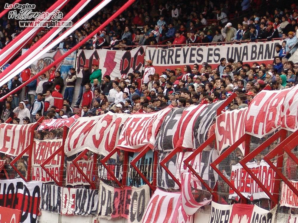River Plate vs Newell`s Old Boys (AP 2006) 30