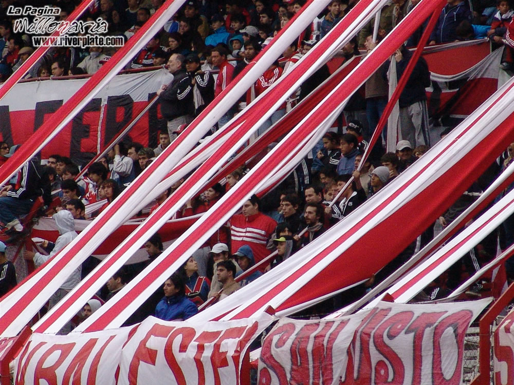River Plate vs Newell`s Old Boys (AP 2006) 29