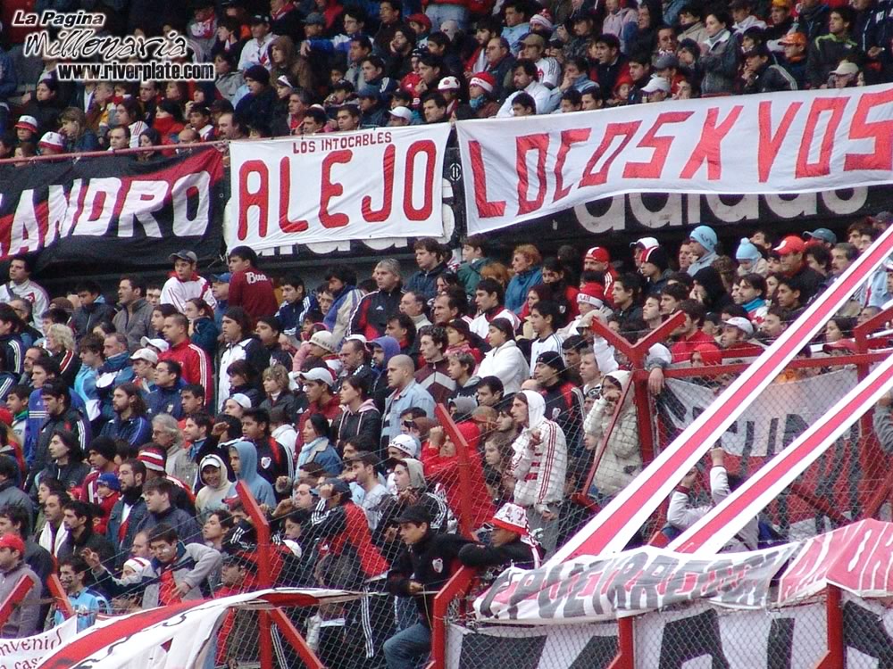 River Plate vs Newell`s Old Boys (AP 2006) 28