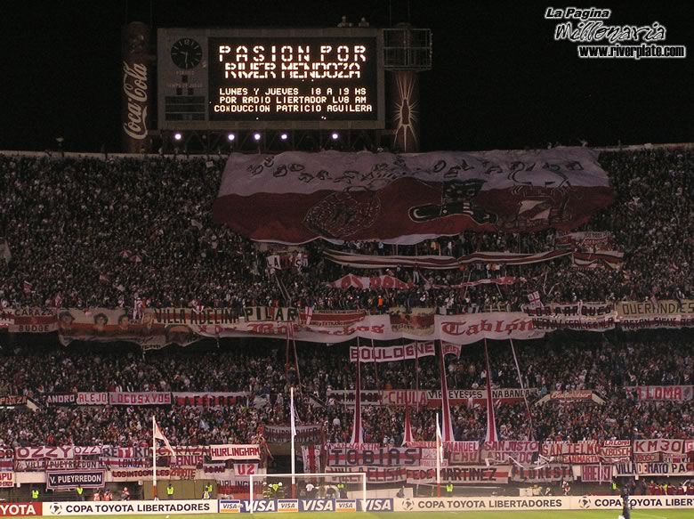 River Plate vs San Pablo (LIB 2005) 14