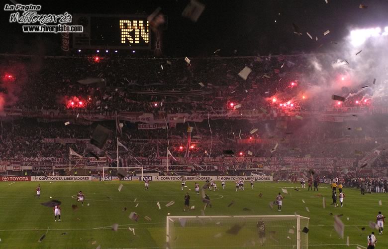 River Plate vs San Pablo (LIB 2005) 7