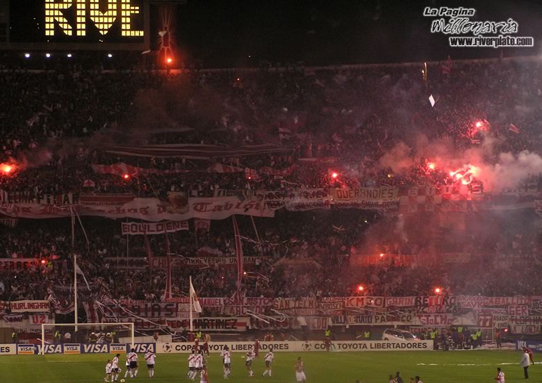 River Plate vs San Pablo (LIB 2005) 12