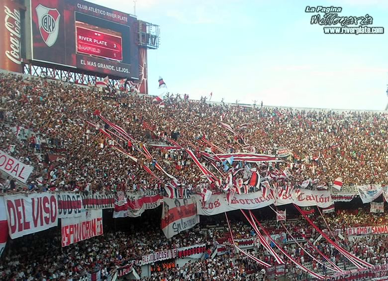 River Plate vs Banfield (CL 2006) 13
