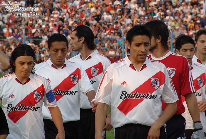 Gimnasia de Jujuy vs River Plate (AP 2005) 3