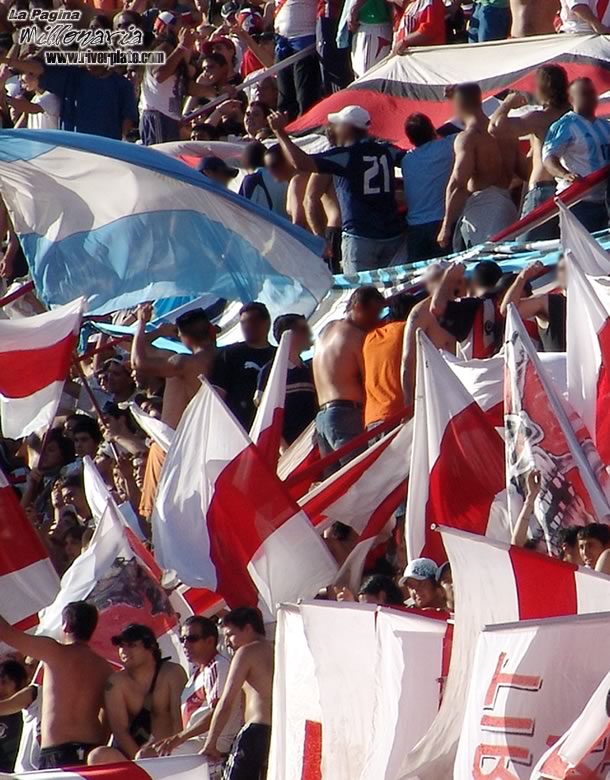 River Plate vs San Lorenzo (AP 2005) 21