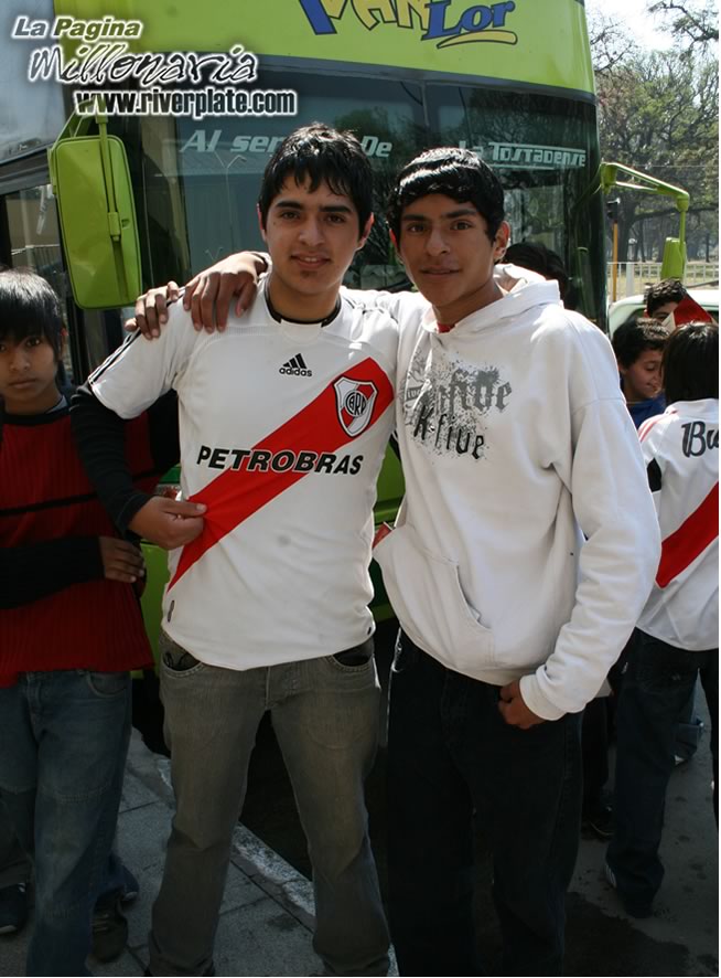 San Martín de Tucumán vs River Plate (AP 2008) 5