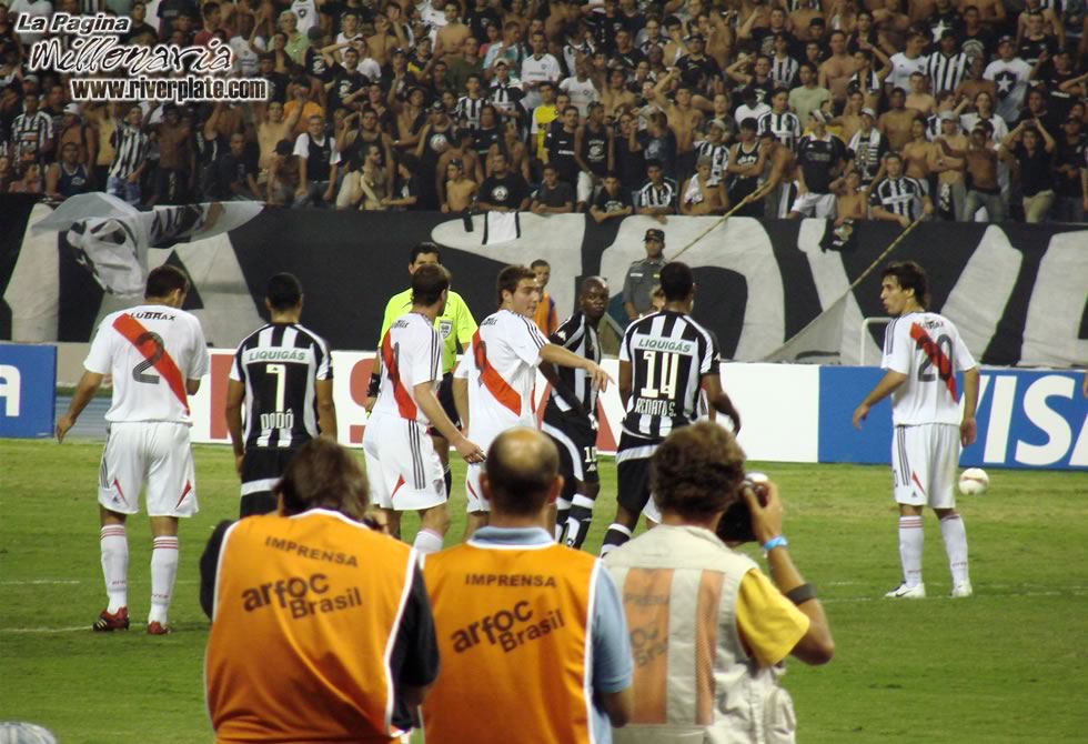 Botafogo vs River Plate (SUD 2007) 25