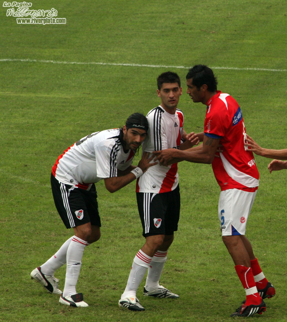 River Plate vs Argentinos Juniors (CL 2008) 23
