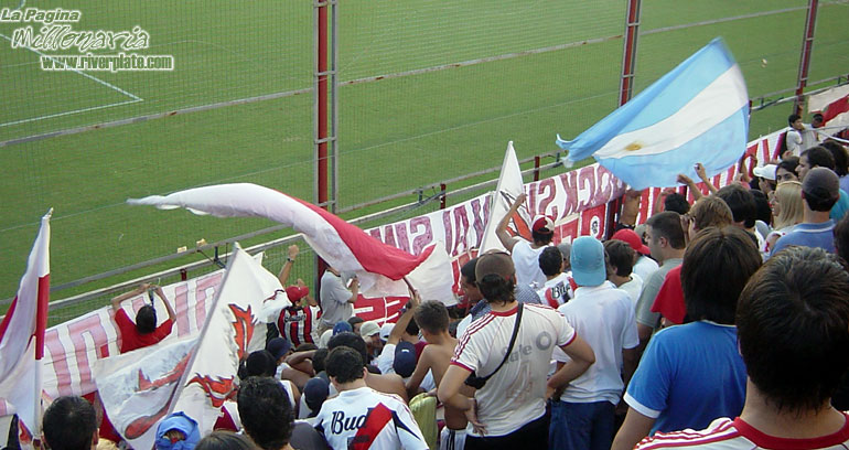 Argentinos Jrs vs River Plate (CL 2005) 7