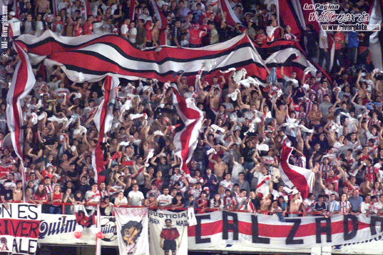 River Plate vs. Vasco da Gama (CM 2000) 6