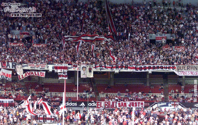 River Plate vs. Vasco da Gama (CM 2000) 8