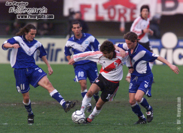 River Plate vs. Velez Sarsfield (AP 2000) 18