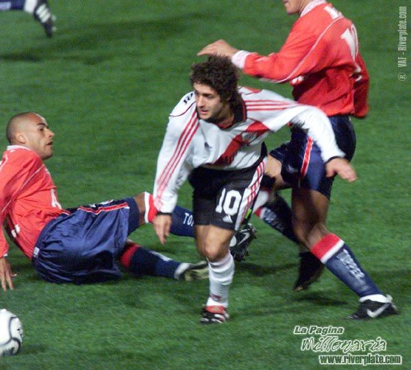 Independiente vs. River Plate (AP 2000) 3