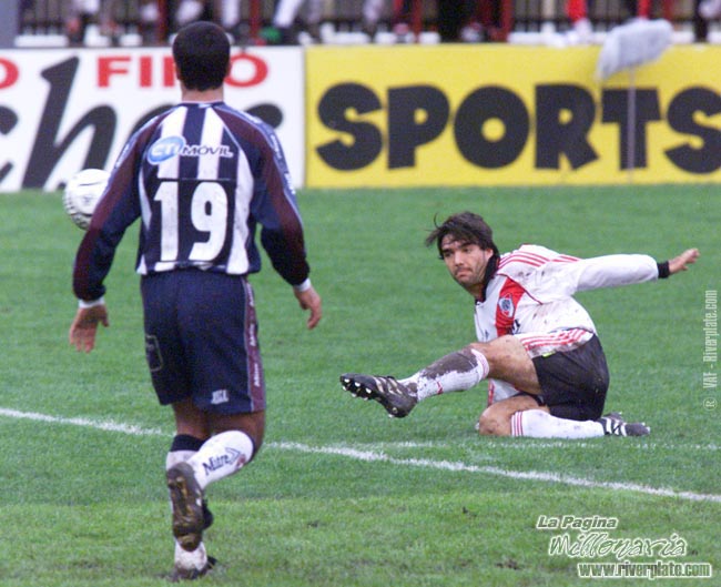 River Plate vs. Talleres Cba (AP 2000) 5