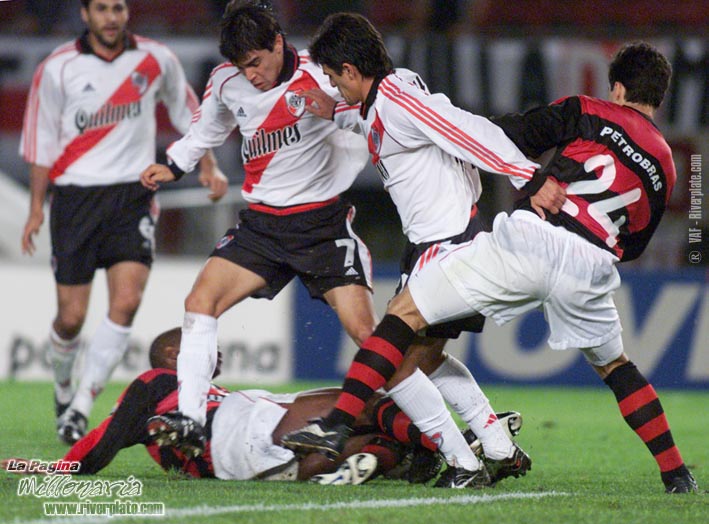 River Plate vs. Flamengo (CM 2000) 5