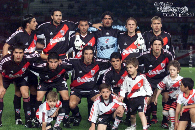 River Plate vs. Union Sta Fe (AP 2000) 7